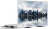 Laptop sticker - 15.6 inch - New York - Skyline - Reflectie - 36x27,5cm - Laptopstickers - Laptop skin - Cover