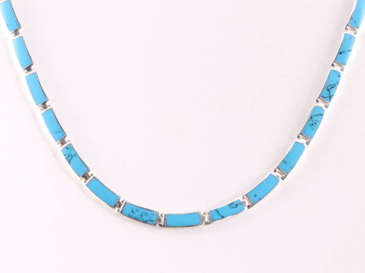 Zilveren collier met blauwe turkoois