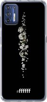 6F hoesje - geschikt voor Motorola Moto G9 Plus -  Transparant TPU Case - White flowers in the dark #ffffff
