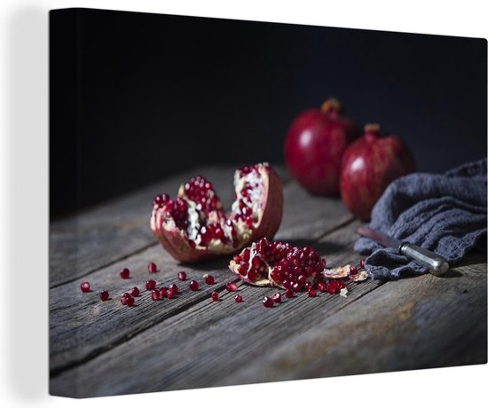 Canvas Schilderij Granaatappel - Tafel - Theedoek - 30x20 cm - Wanddecoratie