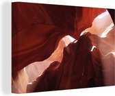 Canvas Schilderij Rode grot - 60x40 cm - Wanddecoratie