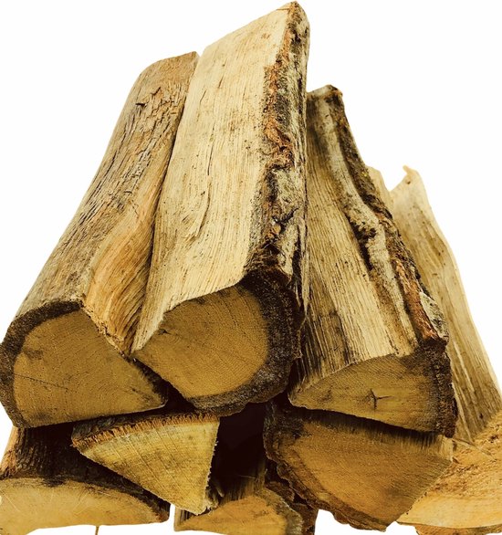 Stapel droog, natuurlijk hout met bast.
