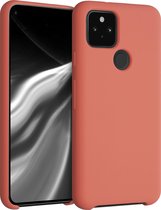 kwmobile telefoonhoesje voor Google Pixel 5 - Hoesje met siliconen coating - Smartphone case in perzik roze