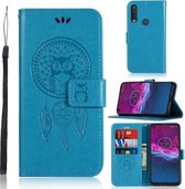 Voor Motorola Moto P40 Power Wind Chime Owl Embossing Pattern Horizontale Flip lederen tas, met houder & kaartsleuven & portemonnee (blauw)