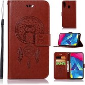 Windgong Uil Embossing Patroon Horizontale Flip lederen tas met houder & kaartsleuven & portemonnee voor Galaxy M20 (bruin)
