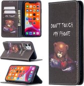 Gekleurde tekening patroon onzichtbare magnetische horizontale flip PU lederen tas met houder & kaartsleuven & portemonnee voor iPhone 11 (beer)