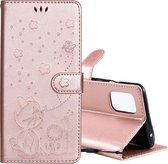 Voor OnePlus 8T Cat Bee Embossing Pattern Shockproof Horizontale Flip Leather Case met houder & kaartsleuven & portemonnee (Rose Gold)