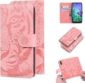 Voor LG K50 / Q60 Tiger Embossing Pattern Horizontale Flip lederen tas met houder & kaartsleuven & portemonnee (roze)