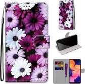 Voor Samsung Galaxy A10 Gekleurde tekening Cross Texture Horizontale Flip PU lederen tas met houder & kaartsleuven & portemonnee & lanyard (Chrysanthemum Pink White Purple)