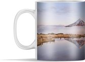 Mok - Reflectie van de berg in het Nationaal park Egmont op North-Island - 350 ml - Beker