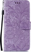 LG K40s Hoesje - Mobigear - Flowers Serie - Kunstlederen Bookcase - Paars - Hoesje Geschikt Voor LG K40s