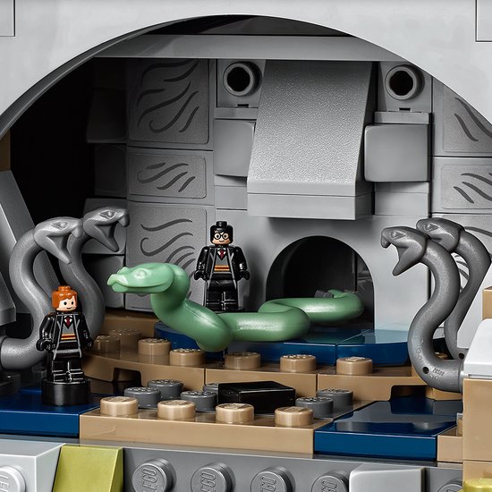 Lego Harry Potter 71043, Basilisk-kamer met Harry Potter, Ron Wemel en twee basilisken.