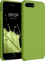 kwmobile telefoonhoesje voor Apple iPhone 7 Plus / 8 Plus - Hoesje met siliconen coating - Smartphone case in groene peper