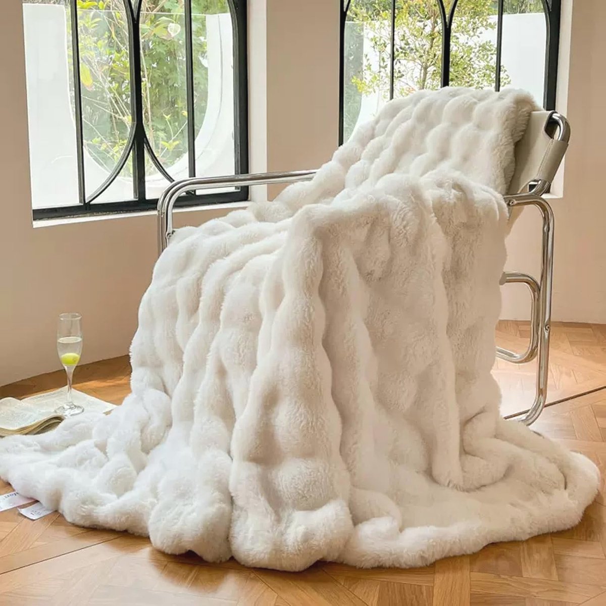 Luxe pluche sherpa-deken, omkeerbaar en donzig, warm en behaaglijk, pluizige bontdeken voor bed, bank en woondecoratie (crème, 130 x 150 cm)