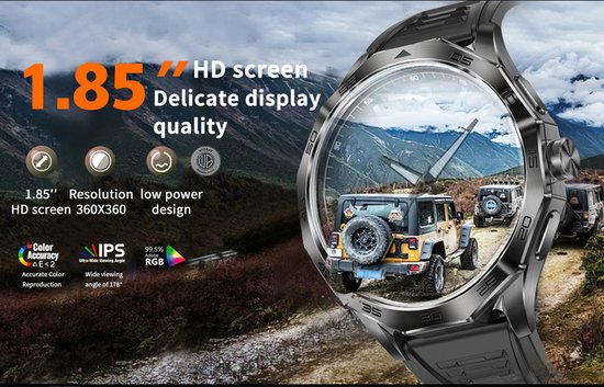 Zwarte smartwatch met een spiegelend scherm dat off-road jeeps toont. Landschap van bergen en rotsen.