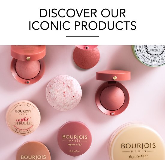 Diverse Bourjois producten waaronder roze oogschaduwpotjes, een bath bomb en een highlighter.