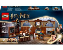 foto van LEGO Harry Potter™ Kasteel Zweinstein™: toverspreukenles - 76442