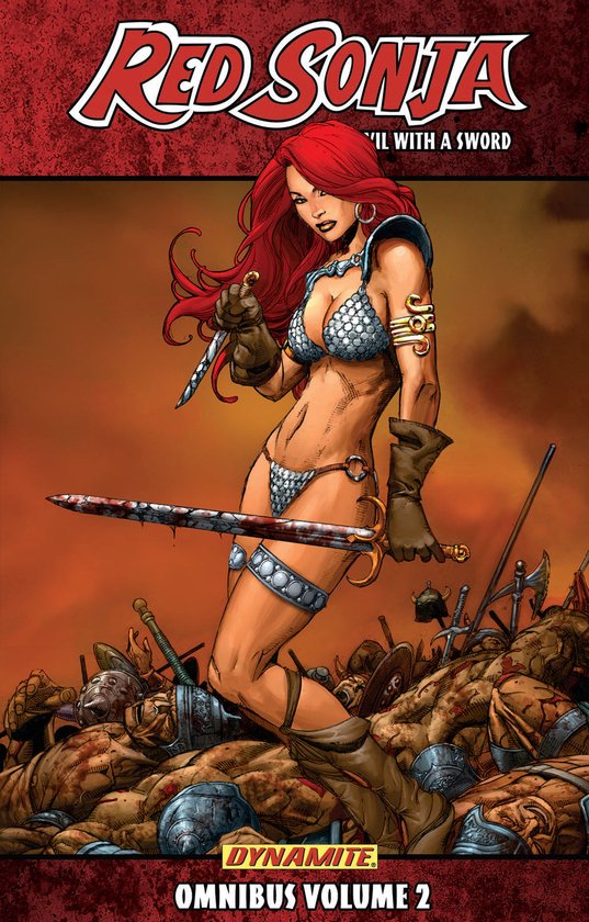 Red Sonja met rood haar, in een zilveren bikini, met een zwaard en dolk, staand op een stapel lijken.