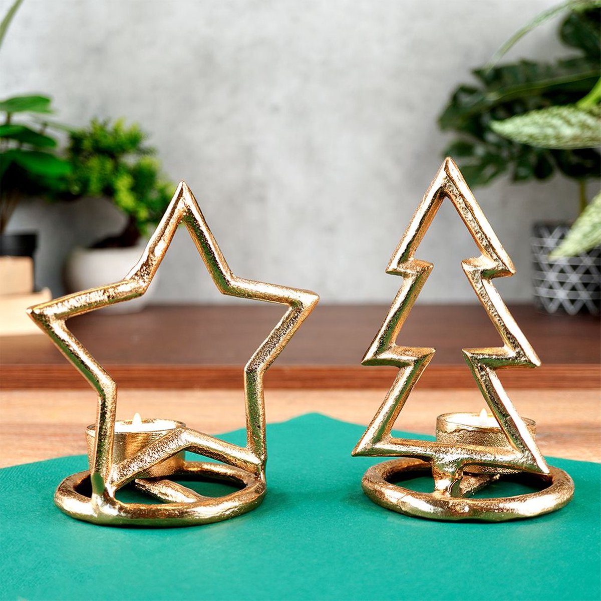 Kandelaar voor Een Lange Kaars Aluminium Gouden 15,5 / 16 cm 2 stuks - Kaarsen - Kaarsenstandaard - Kaarsenhouder - Decoratie