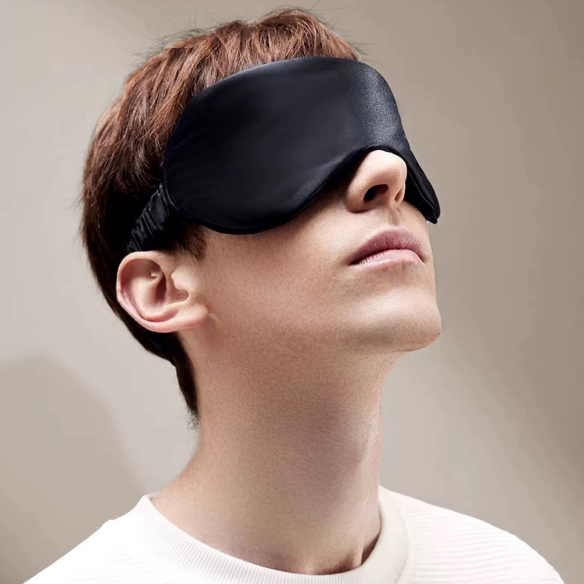 Luxe Oversized Zijde Slaapmasker 22 Momme – Zwart - 100% Mulberry Silk – Extra Groot & Lichtdicht – Perfect Cadeau (Gift) – Ideaal voor Reizen & Thuisgebruik