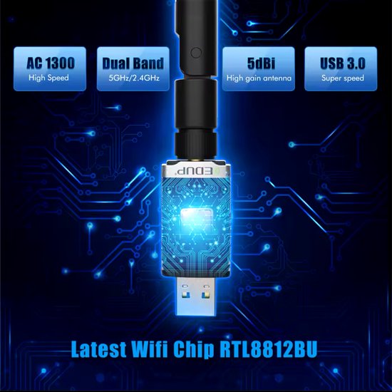 Een gedetailleerde weergave van de wifi-chip RTL8812BU, met tekst: AC 1300, Dual Band 5GHz/2.4GHz, 5dBi, USB 3.0.