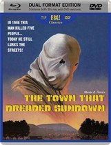 Town That Dreaded Sundown (1976)