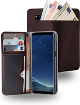 Azuri walletcase with cardslots and money pocket - bruin - voor Samsung S8