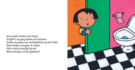 Anna kijkt vanuit een deuropening naar een badkamer met een toilet.