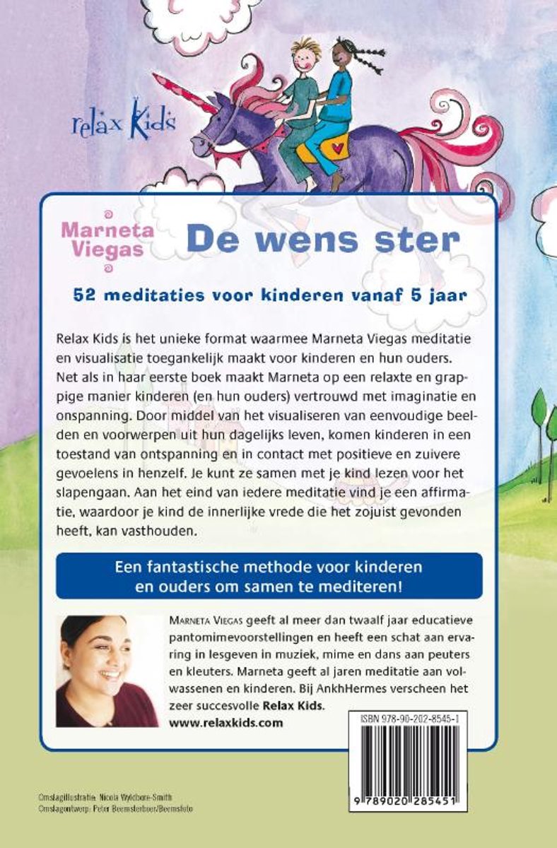 Achterkant van 'De wens ster' boek met een illustratie van twee kinderen op een eenhoorn en een foto van Marneta Viegas.