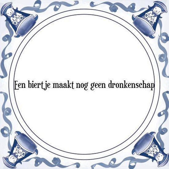 Foto: Tegeltje met spreuk tegeltjeswijsheid ik word liever gehaat omdat ik eerlijk ben dan geliefd om mijn leugens kado verpakking plakhanger