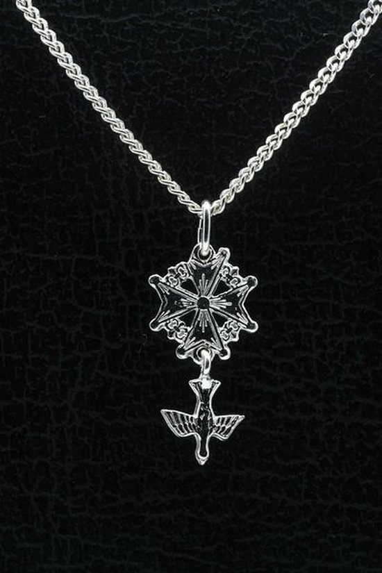 Zilveren ketting met een hanger van een Hugenotenkruis met een duifje.
