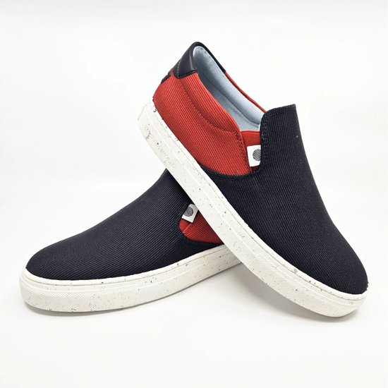 Baskets vegan Komrads - OCNS Slip_On Crayon - chaussure en matière recyclée et durable - Marine - taille 42