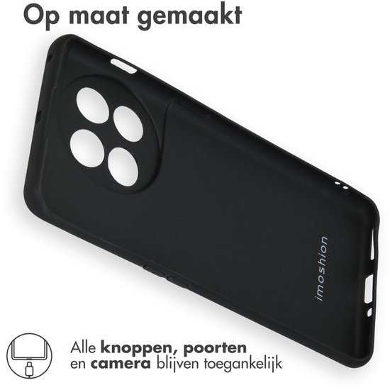 Zwarte backcover met vierkante uitsparing voor de camera's. "Op maat gemaakt" staat bovenaan.