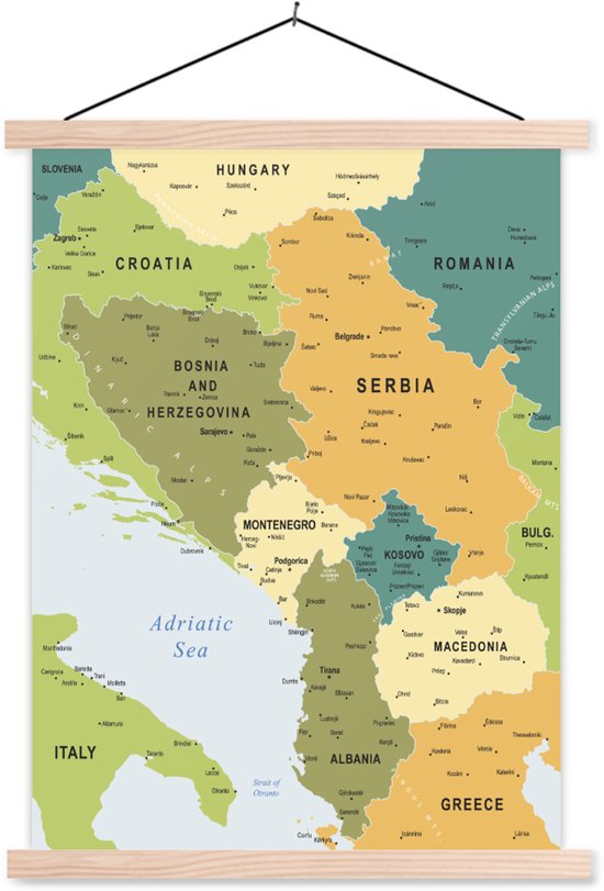 Posterhanger incl. Poster 40x53 cm - Schoolplaat - Kleurrijke kaart met de landen van de Balkan waaronder Servië - Textielposter - Blanke latten