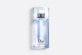 Dior Homme Cologne, een heldere fles met een zilveren dop en de tekst 'COLOGNE'.