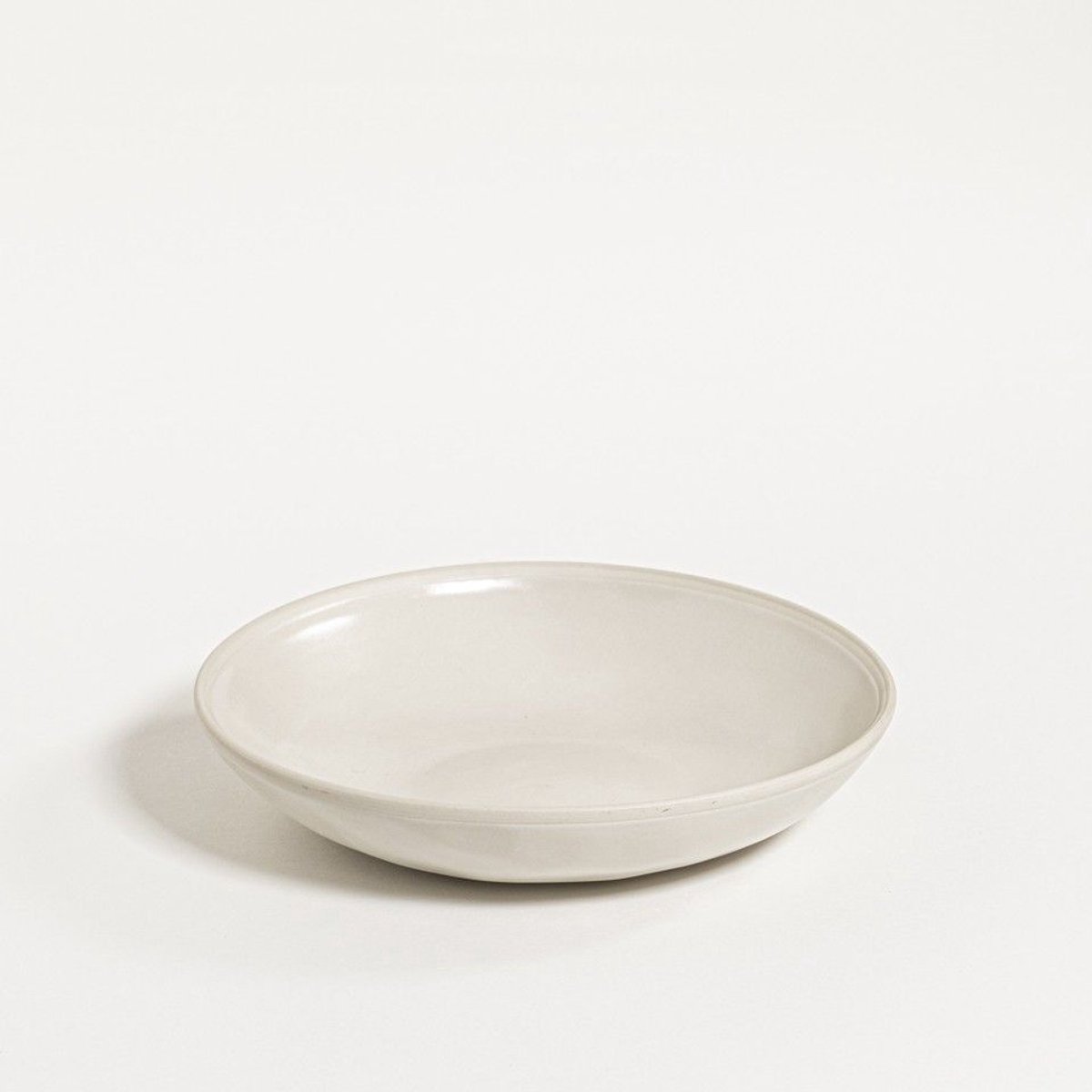 The Table atelier - pastabord - Ø 22 cm - handgemaakt - wit