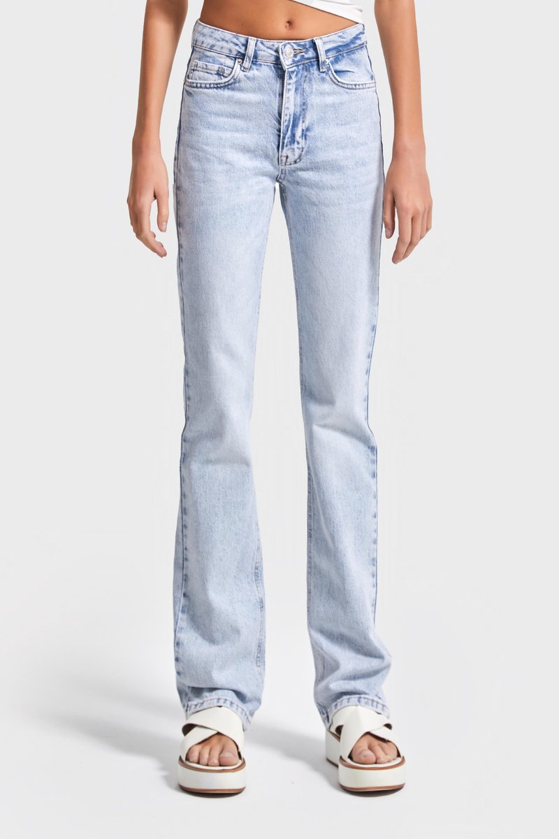 It's Basic - Straight High Rise Jeans - Sky