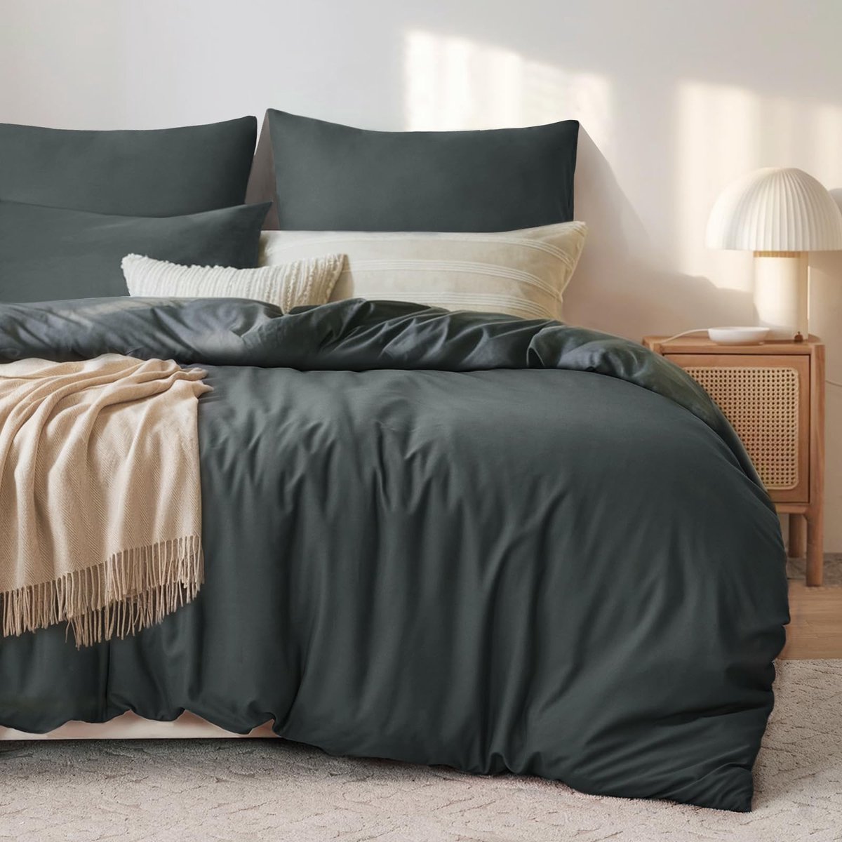 Unyqoos Comfortabel en Strijkvrij Beddengoedset van Microvezel in Antraciet Kleur