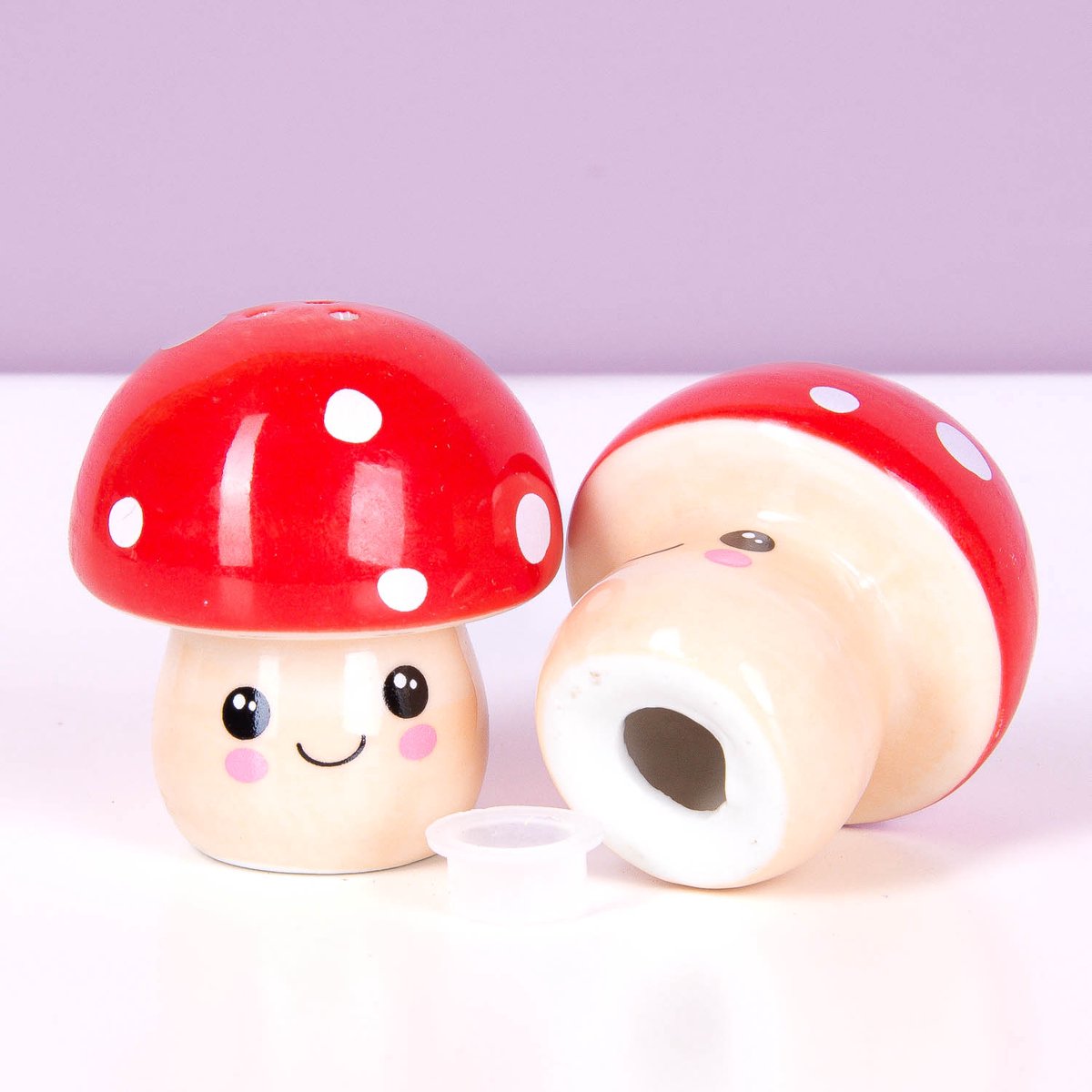 Salt & pepper shaker, Kawaii mushrooms van Nutcrackers