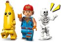 Trois personnages LEGO : Peely la banane, une fille en salopette bleue et casquette rouge, et un squelette blanc.