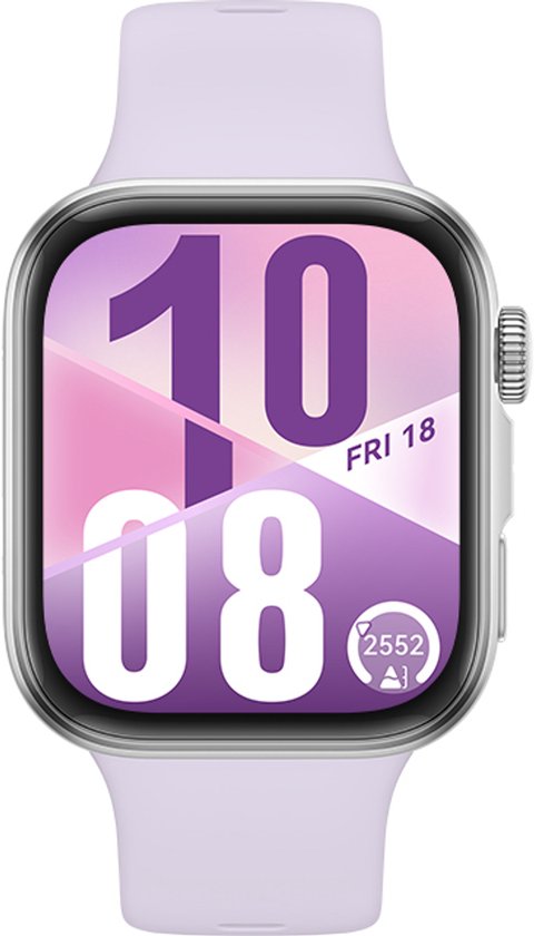 Zilverkleurig smartwatch met paarse band en digitaal scherm dat 10:08 en FRI 18 toont.
