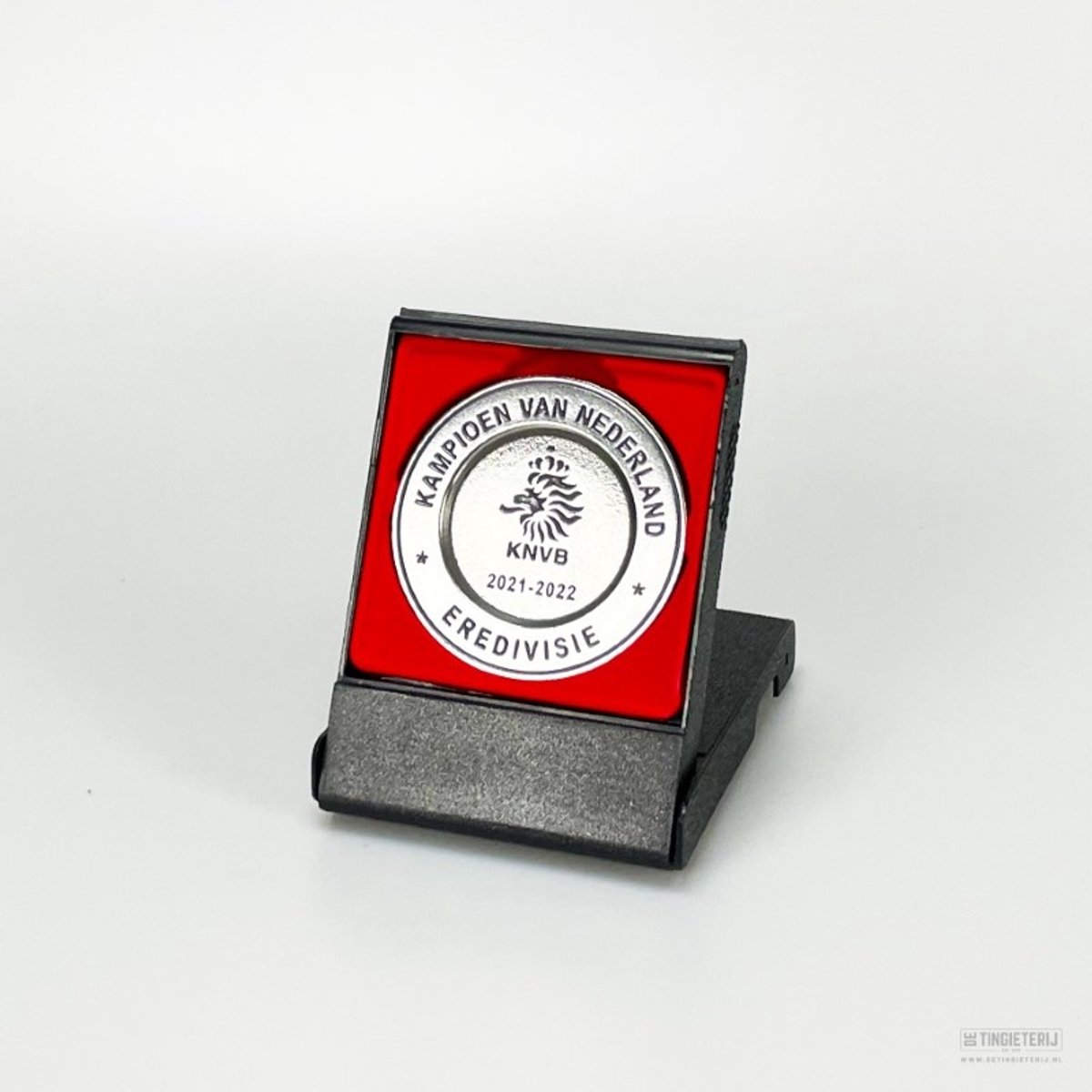 Miniatuur Kampioensschaal Eredivisie 21/22 - Ajax Amsterdam - Ajax - Voetbal - Minischaal - Officeel KNVB Product - Ajax Artikelen - Cadeau Ajax - Verzamelaar