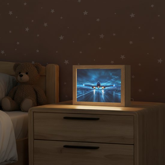 Nachtlampje 20x15 cm - Kinder lamp - Vliegtuig - Blauw - Futuristisch - Tafellamp kinderkamer - Slaapkamer lamp - Bedlamp kinderen - Kinderlampje stopcontact - Wandlamp babykamer - Nachtlampjes van Merkloos — afbeelding 2