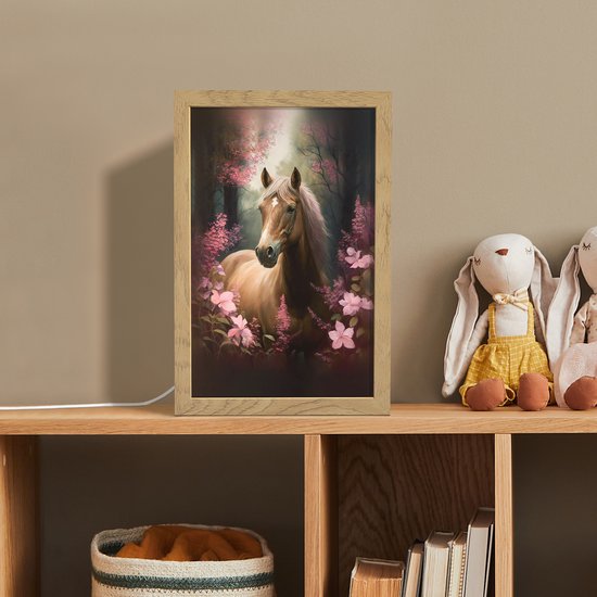 Nachtlampje 20x30 cm - Kinder lampje - Paard - Bloemen - Roze - Natuur - Bos - Tafellamp kinderkamer - Slaapkamer lamp - Bedlamp kinderen - Kinderlampje stopcontact - Wandlamp babykamer - Nachtlampjes van OnlyWow — afbeelding 3