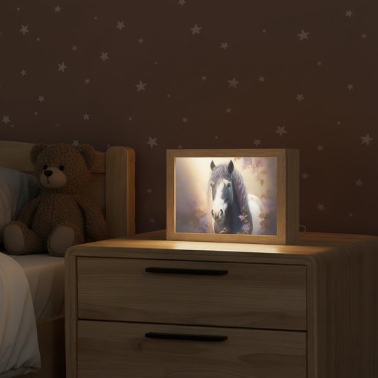 Nachtlampje 20x15 cm - Kinder lamp - Paard - Natuur - Dieren - Bloemen - Paars - Tafellamp kinderkamer - Slaapkamer lamp - Bedlamp kinderen - Kinderlampje stopcontact - Wandlamp babykamer - Nachtlampjes van Merkloos — afbeelding 2
