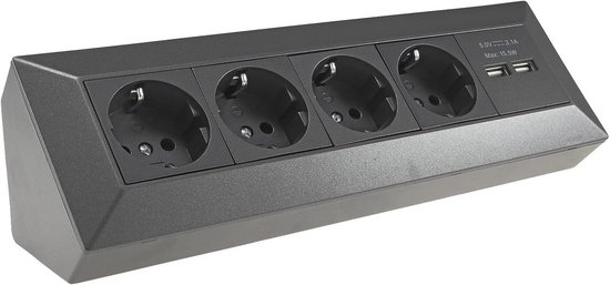 Hoekstopcontact met 2 USB en 2 USB C Hoekstopcontact met 2 USB en 2 USB C