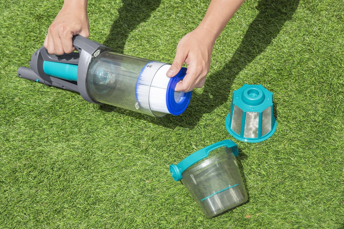 Bestway AquaGrip Manual Rechargeable Pool Vacuum