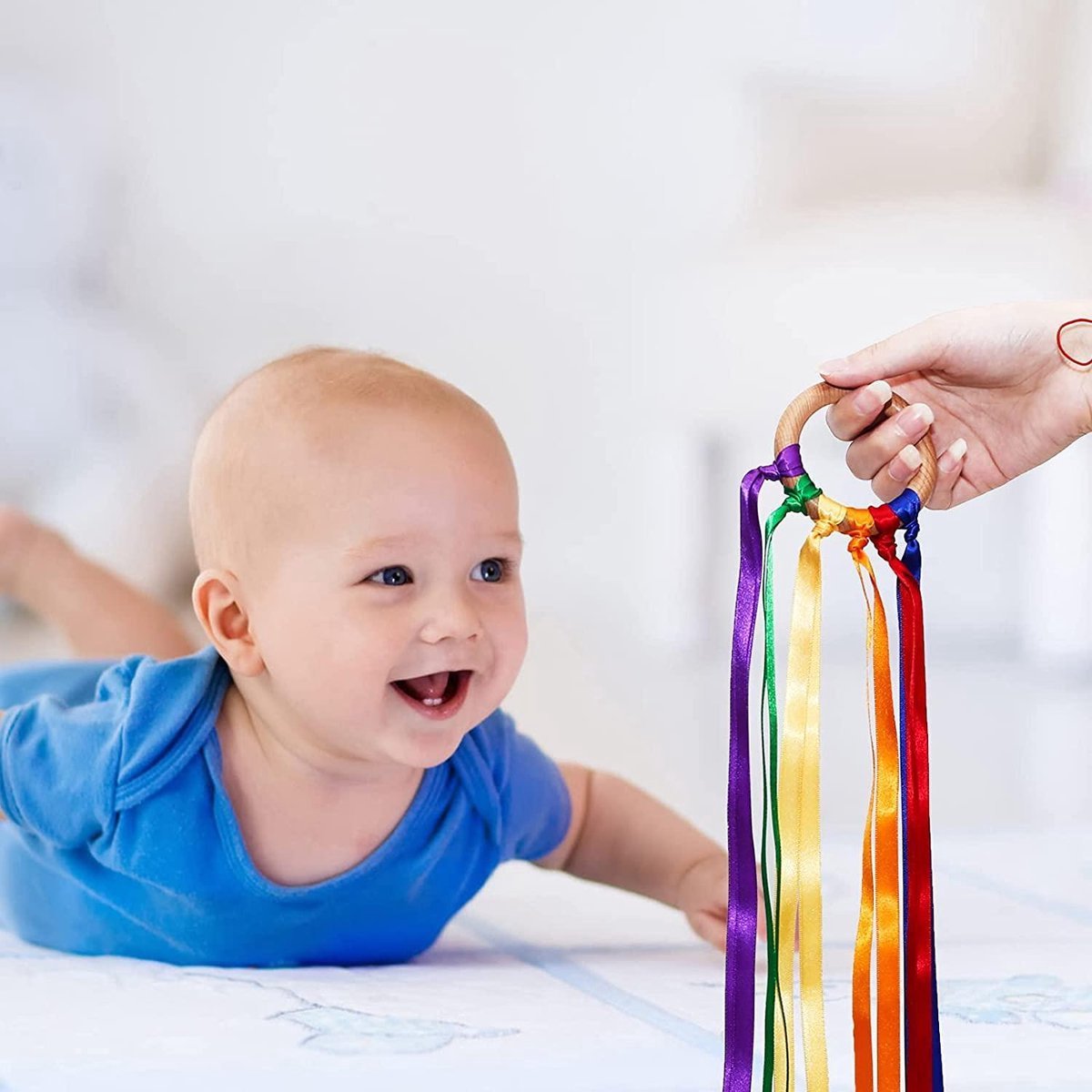 WoodyDoody Regenboog Ring 1 Stuks Buitenspeelgoed Rammelaar Bijtspeelgoed Strandspeelgoed van Hout Speelgoed Ringen met Regenboog Lintjes Speelgoed Kinderen - Houten Speelgoed Baby Peuter Speelgoed — afbeelding 7