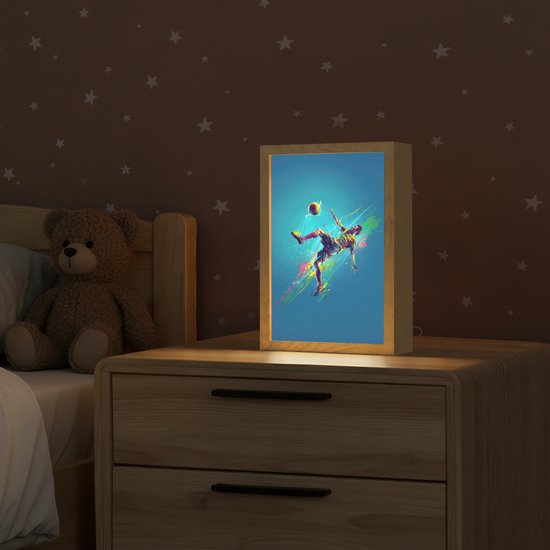 Nachtlampje 20x30 cm - Kinder lamp - Voetballer - Verfspatten - Kleurrijk - Bal - Tafellamp kinderkamer - Slaapkamer lamp - Bedlamp kinderen - Kinderlampje stopcontact - Wandlamp babykamer - Nachtlampjes van Merkloos — afbeelding 2