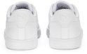 Achterkant van twee witte Puma Smash sneakers met Puma-logo op de hiel.